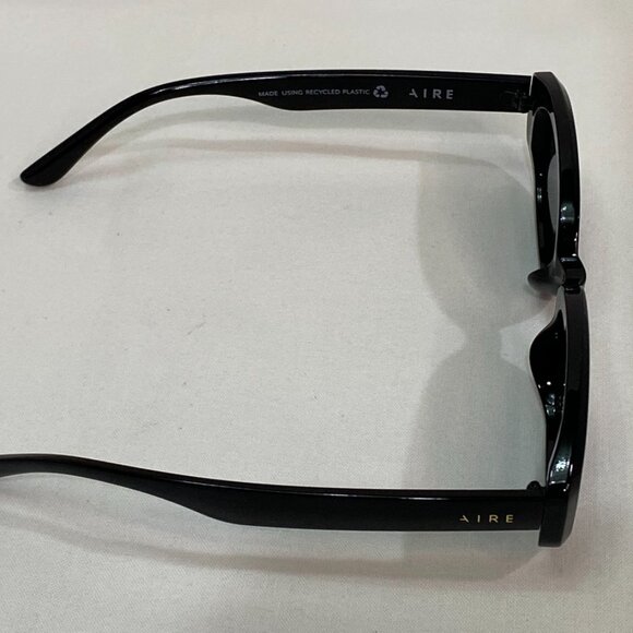 AIRE Affinity Oval Sunglasses Black Frame Smoke Mono Lens Unisex NWOT - Picture 10 of 11